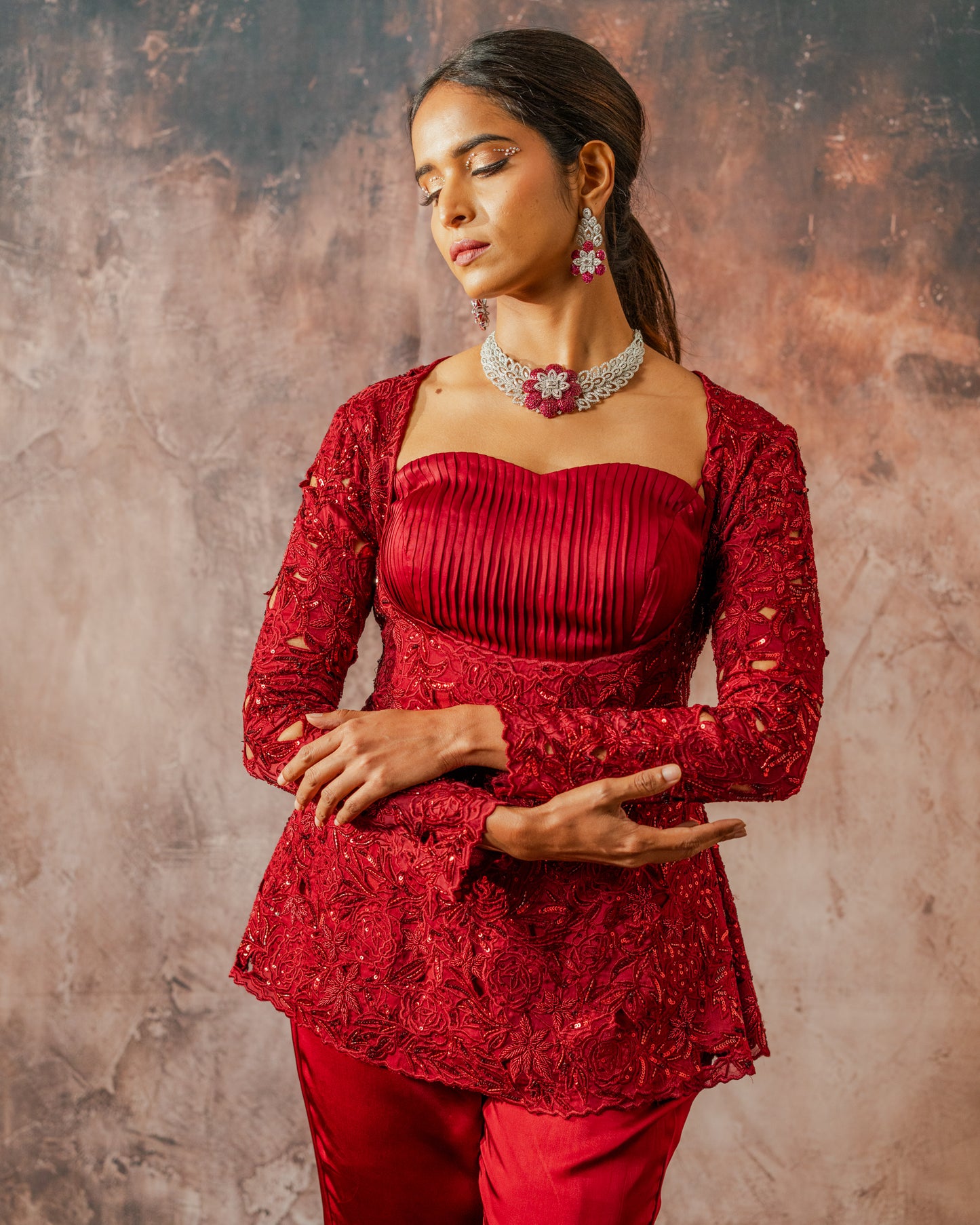 Scarlet garara set