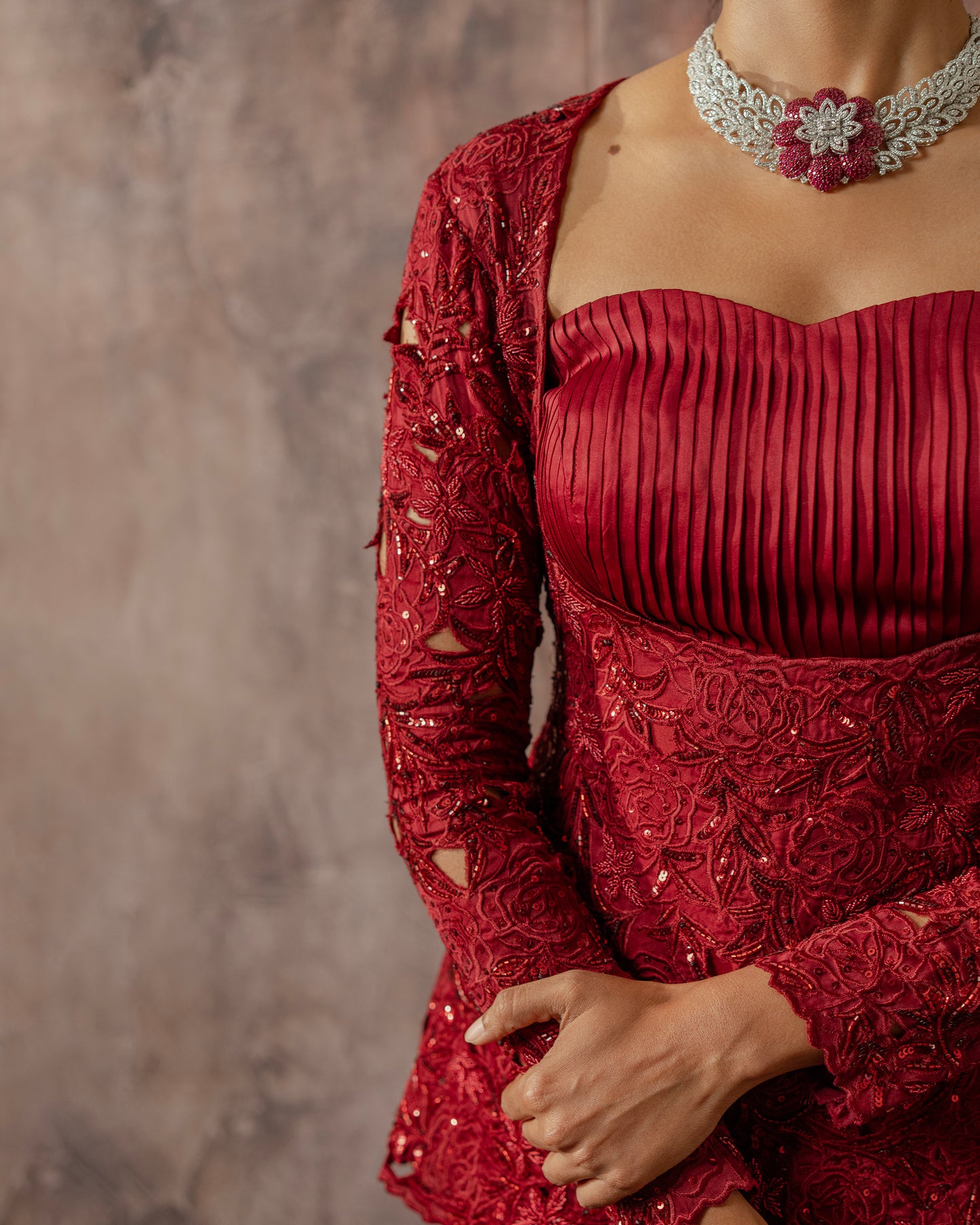 Scarlet garara set