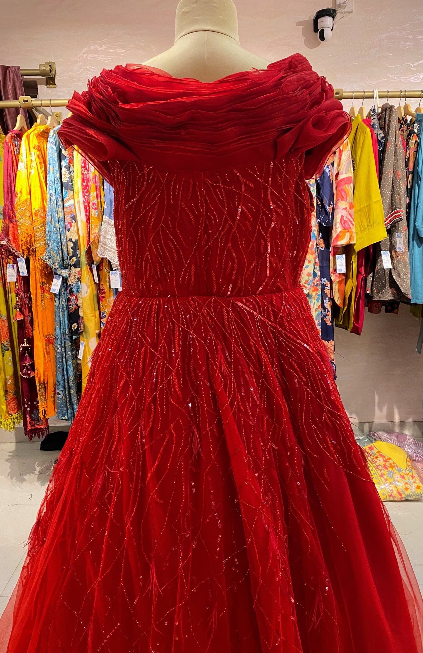 Red roseatte dramatic gown