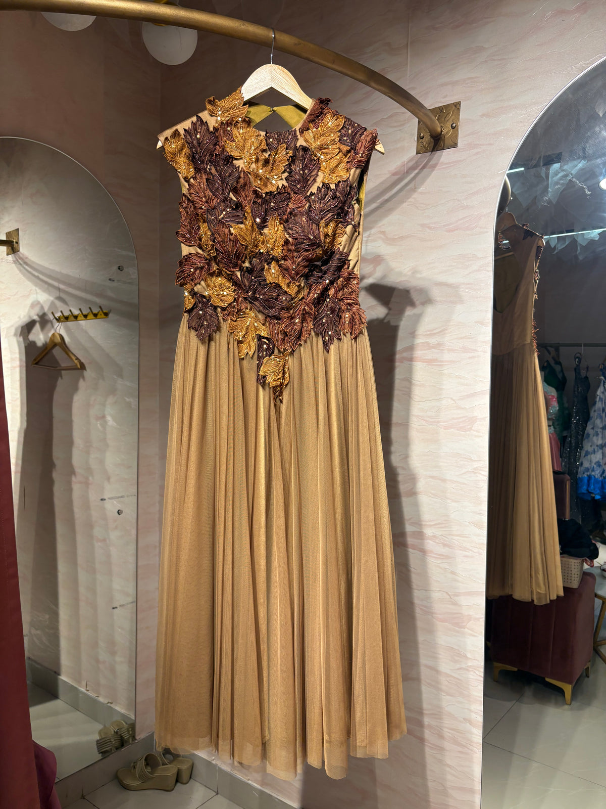 Victoria dress